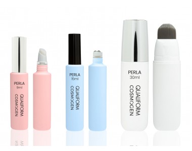 Envases tubulares con aplicador para distintos productos cosméticos Envases tubulares con aplicador para distintos productos cosméticos
